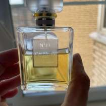 Chanel &laquo;Chanel №19 Poudre&raquo;, в Санкт-Петербурге
