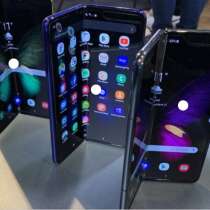 Samsung galaxy fold, в Москве