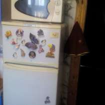 Холодильник Саратов двухкамерный в рабочем состоянии, в Пыть-яхе