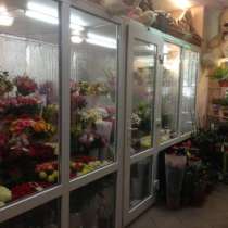 Магазин цветов и подарков в 20 метрах от метро, в Москве