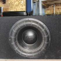 Продам саб с усилком, в Якутске