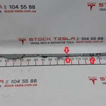 З/ч Тесла. Молдинг накладки порога левого (пластик хром) с п, в Москве