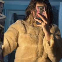 Укороченая зимняя шуба женская, в Краснодаре