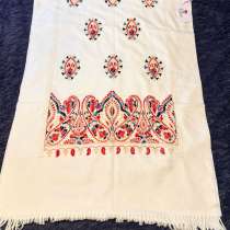 Палантин Chale, в Москве