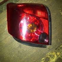 Toyota Avensis-II фонарь задний правый седан, в Санкт-Петербурге
