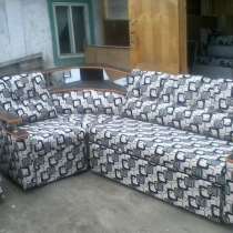 Продам новый угловой диван + кресло, в Магнитогорске