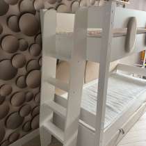 Кровать двухспальная, в Королёве