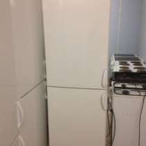 2-камерный холодильник UPO, в Санкт-Петербурге
