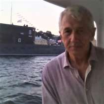 Александр, 66 лет, хочет пообщаться, в Санкт-Петербурге