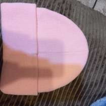 Продам шапку женскую, в Москве