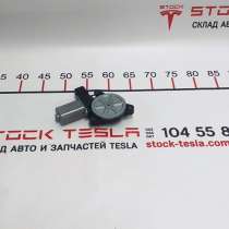 З/ч Тесла. Мотор привода люка левый Tesla model S, model S R, в Москве