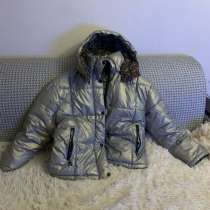 2сторонняя зимняя куртка в идеальном состоянии новая размер, в Москве