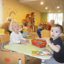 Центр по уходу за детьми "Маленькая страна", в Екатеринбурге