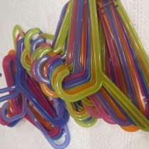 Плечики, в Екатеринбурге