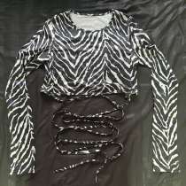 Продам одежду по 700р, в Лесной