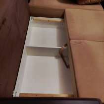 Диван, в Москве