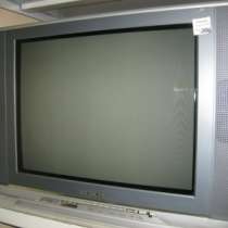 телевизор Hitachi 54см, в Томске