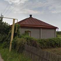 Продам половину дома в Боброве по ул. Калинина 20, в Боброве