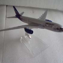 Модель самолёта Аэрофлот Российские Авиалинии Airbus 330, в Липецке