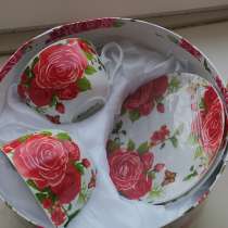 Продам чайный набор роза 4 предмета, в Великом Новгороде