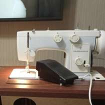 Швейная машинка Чайка 142м, в Москве