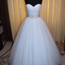 Свадебное платье, в г.Черновцы
