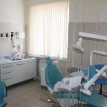 Стоматолог в современную клинику, в Раменское