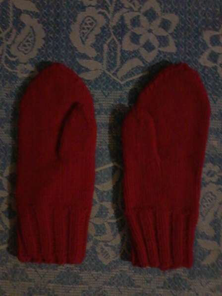 Дёшево продам тёплые красивые рукавицы в отличном состоянии! в фото 3