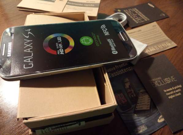 Продаю cмартфон Samsung Galaxy S4 GT-I9505