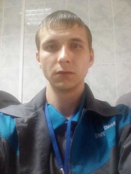 Евгений, 29 лет, хочет познакомиться
