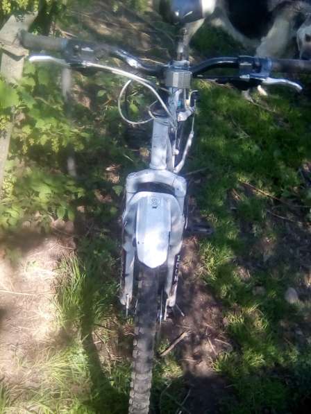 Продам велосипед горный Форвард дисковые тормоза, два аморти в Томске фото 4