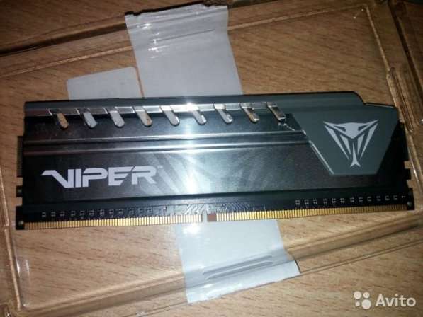 Оперативная память Patriot viper 4GB DDR4