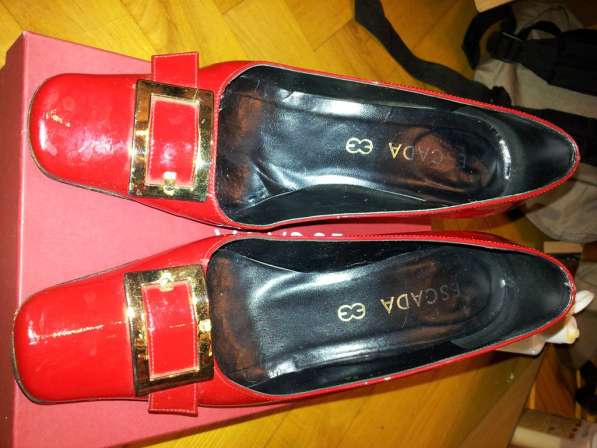 Красные лакированные туфли Эскада ESCADA на 5 см каблуке 37р в Москве фото 11