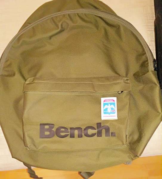 Городской рюкзак бренда BENCH (США) в 