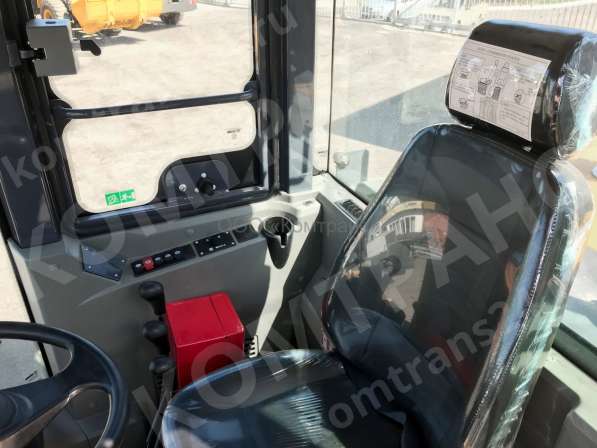 Фронтальный погрузчик XCMG Zl30FV в Белово фото 10