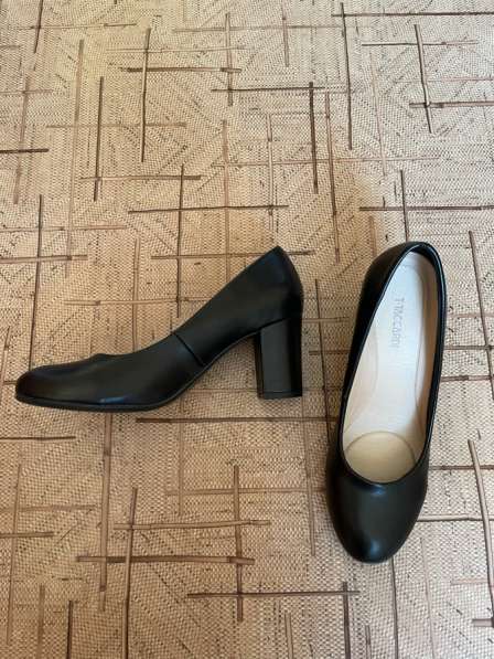 Туфли чёрные в Троицке фото 3