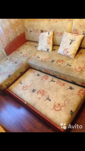 Двухспальный угловой диван с комодом в Москве фото 4