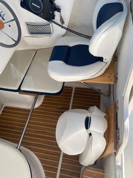 Катер Quicksilver Pilothouse 580 в Уфе фото 6