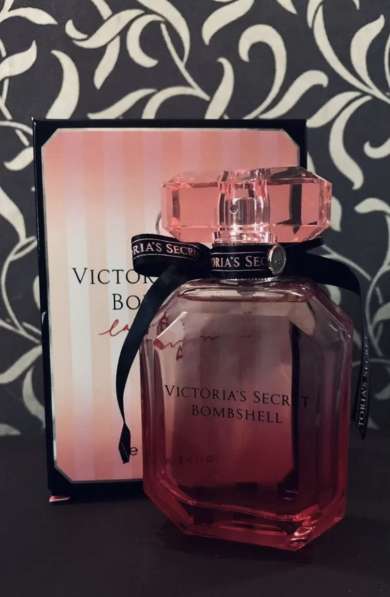 Victorias Secret Bombshell