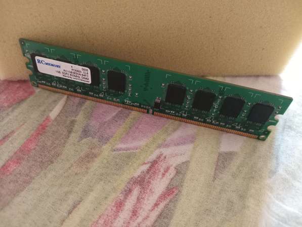 Оперативная память RC Memory DDR2 1GB 800MHz в фото 3