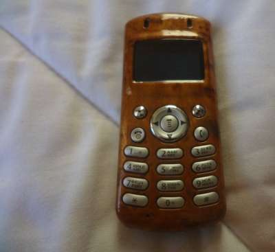 сотовый телефон Motorola C350