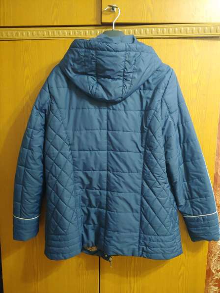 Продаю демисезонную куртку в Улан-Удэ фото 3