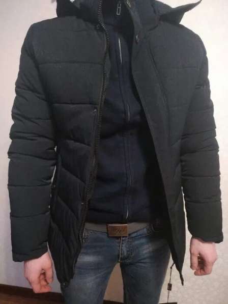 Зимняя мужская куртка р.50 в 