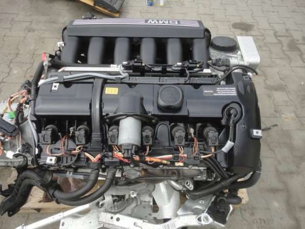 Двигатель бмв X5 E70 3.0 N52B30A комплектный в Москве