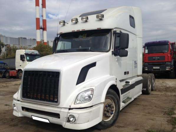 Тягач - VOLVO VNL в Москве фото 3