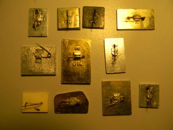 Значок. Крым:Евпатория, ТАНАИС, Царский кург,Алупка,Херсонес в фото 5