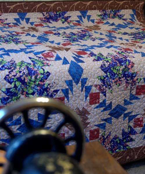 Лоскутное одеяло покрывало в стиле печворк в Москве фото 3