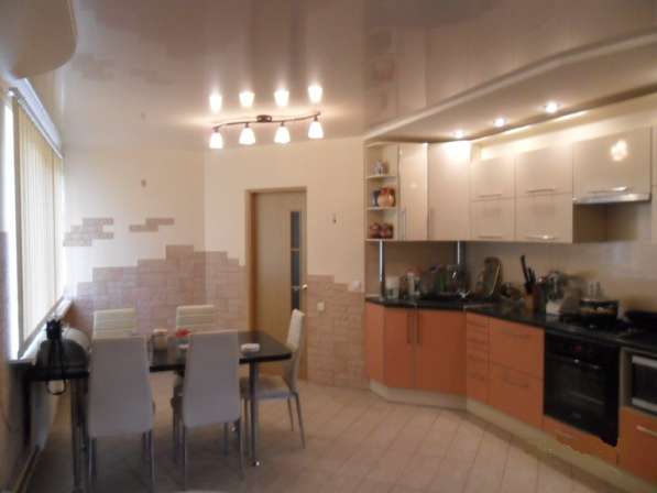 Шикарный комфортабельный коттедж с евроотделкой в Уфе фото 44