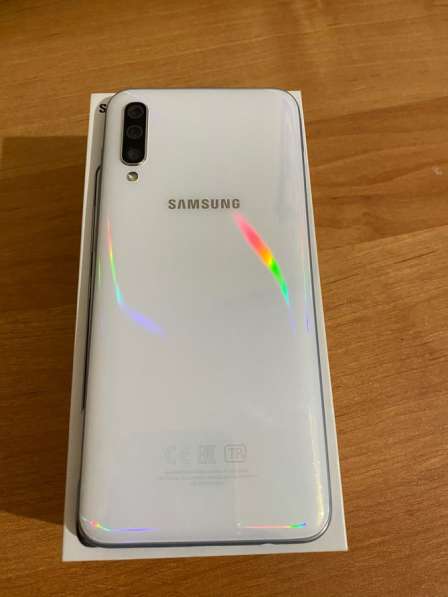 Телефон Samsung A50 6/128 гб в Балашихе фото 5