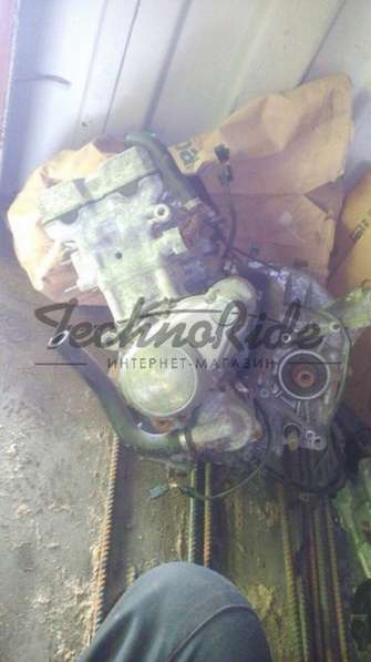 Двигатель HONDA CB1